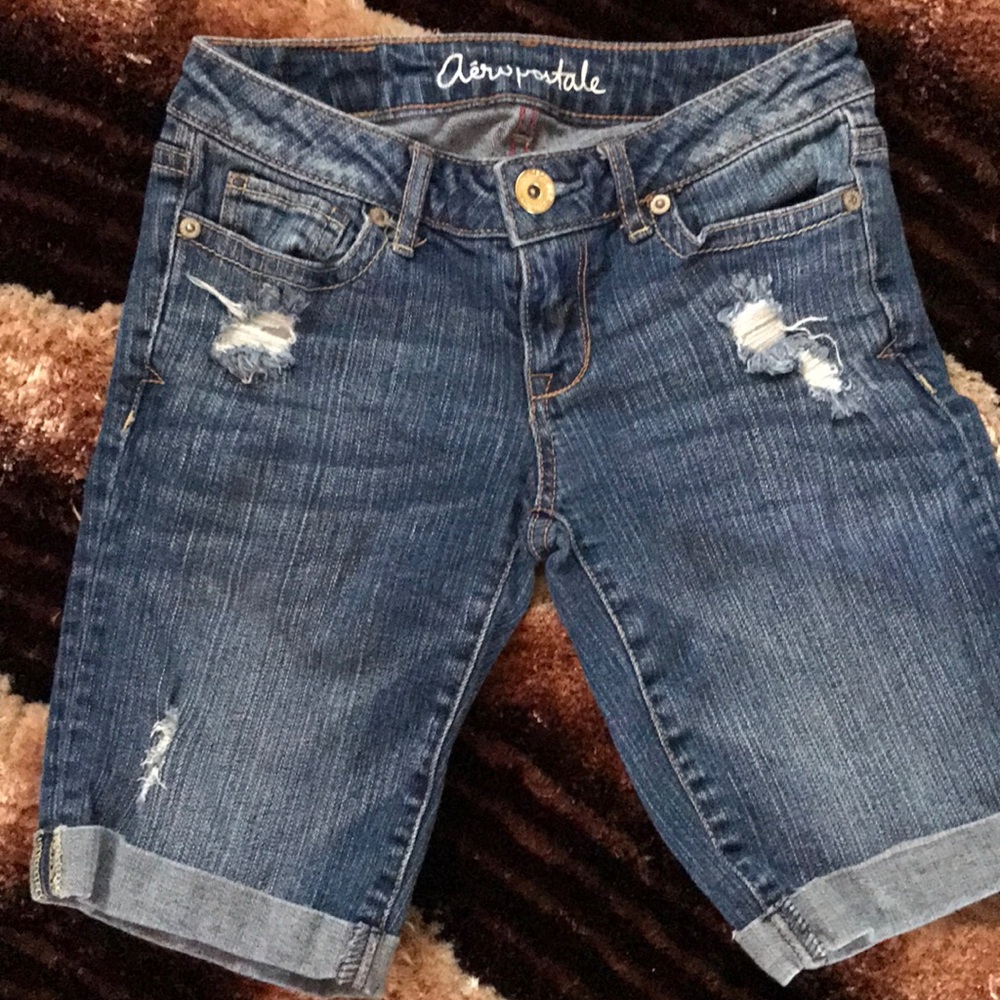 Aeropostal short 99% cotton and 1% spandex